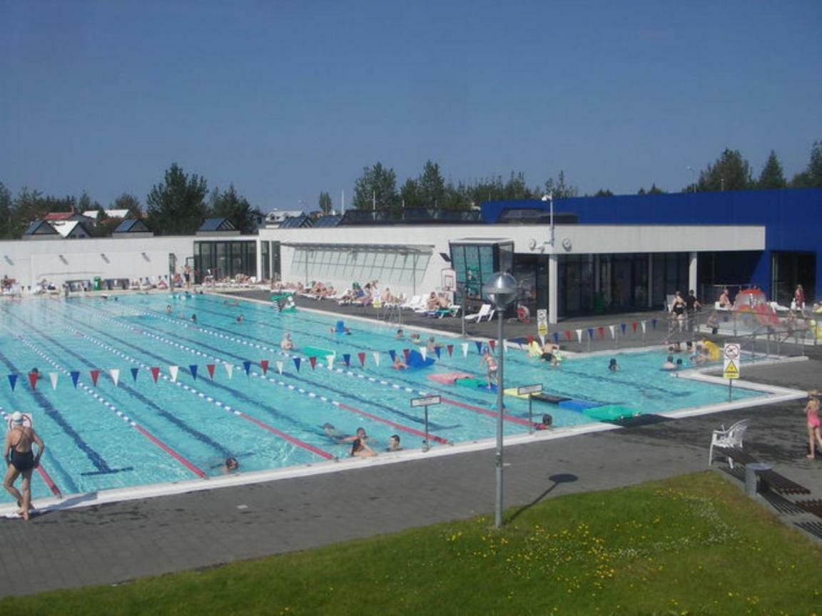 Skjolbraut - Cozy Apartment - Central Location - Free Parking - Close To A Public Swimming Pool And Sky Lagoon Reykjavík Esterno foto